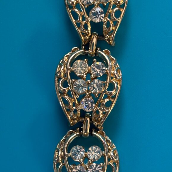 Vintage Coro Gold Tone Rhinestone Filagree Link Bracelet 7 Inch - Picture 2 of 10